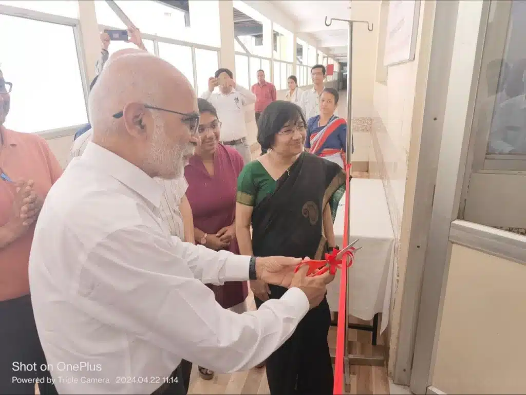 inauguration of the centre of excellence - Ujjain medical college - dr satish deopujari 1